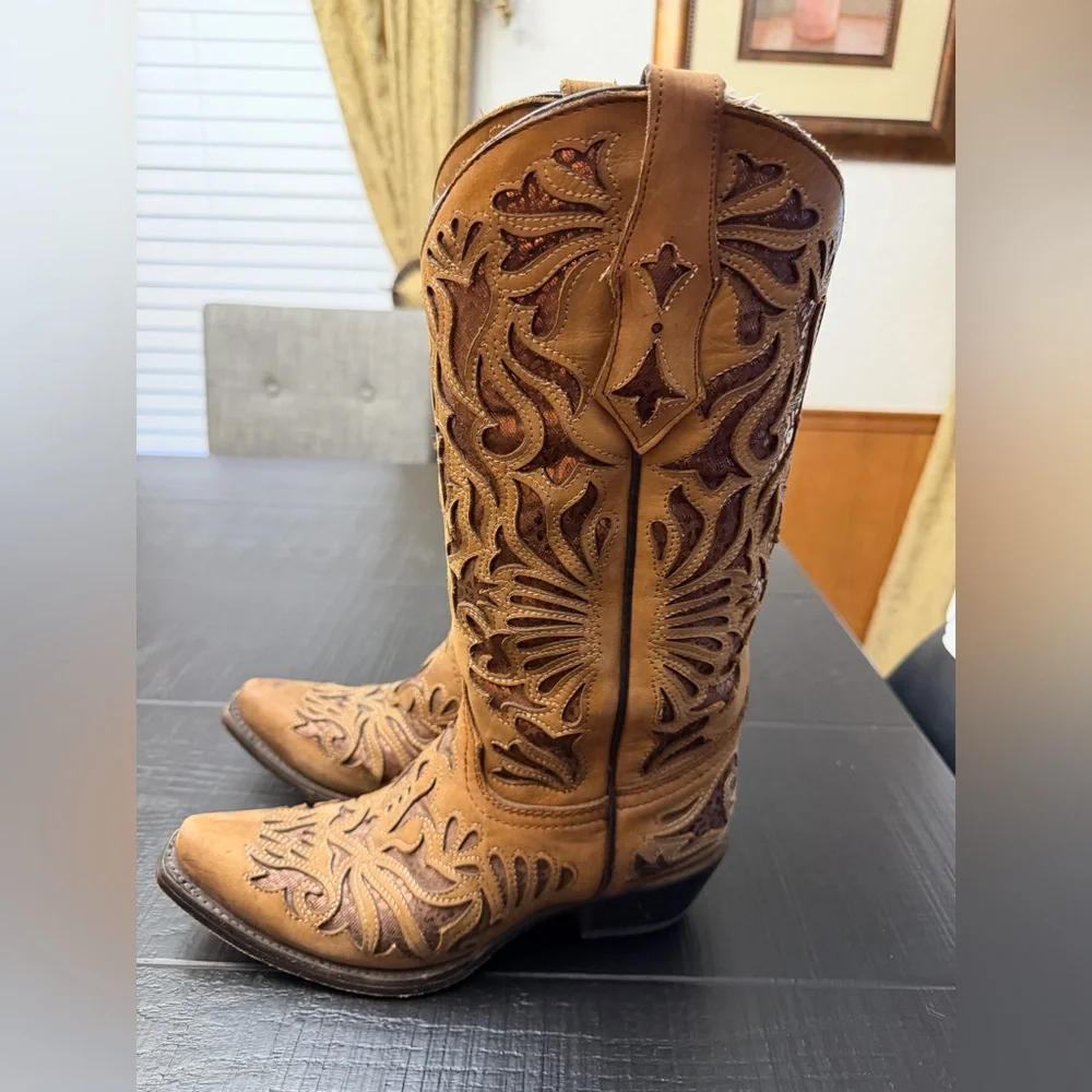 Corral Tan and Teal Western Boots - Picture 4 of 8